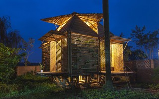 Ngôi nhà bằng tre ở Cầu Diễn (Hà Nội) chỉ 60 triệu đồng nhưng đoạt nhiều giải thưởng kiến trúc lớn của thế giới