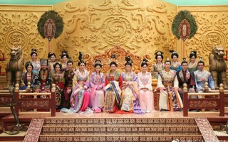 Ngỡ ngàng khi biết độ tuổi trung bình của dàn diễn viên nữ trong 'Thâm cung kế' lên đến tận... 45 tuổi