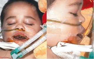 Mẹ quay lưng lấy món cần mua, con uống chai nước này trong siêu thị và mãi mãi không thể nói được nữa