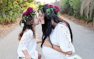 Chùm ảnh: Những bức ảnh “mẹ nào con nấy” tuyệt đẹp khiến chị em nào xem xong cũng muốn đẻ ngay một nàng công chúa