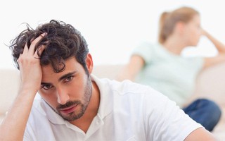 Choáng váng khi phát hiện bộ mặt thật của cô vợ “núp” sau vẻ ngoan hiền, tần tảo hết lòng chăm sóc mẹ chồng 