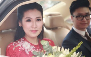 Lễ đón dâu của Á hậu Tú Anh diễn ra gọn gàng, chóng vánh