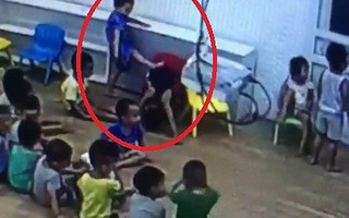 Chuyện "lạ" ở trường mầm non tại Sơn La: Mẹ quay clip trẻ đánh nhau, con bị cho thôi học