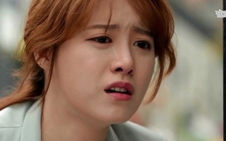 Vô tình nghe lén người yêu nói chuyện với mẹ trong lần đầu ra mắt, cô gái ngỡ ngàng nhận ra âm mưu thâm độc