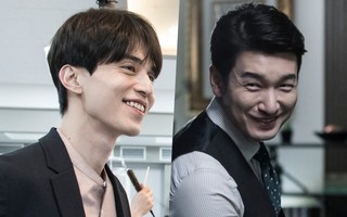 "Thần chết" Lee Dong Wook cười lộ nếp nhăn ở mắt vẫn đẹp trai hết cỡ