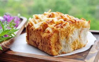 Mách bạn cách làm bánh mì chà bông theo cách đơn giản nhất