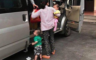 Sự thật vụ tài xế xe khách phát hiện hai phụ nữ bắt cóc trẻ con nháy đèn báo hiệu CSGT