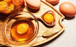 Cô bạn ngỡ ngàng khi biết "thần dược" giúp tôi trẻ đẹp lại được làm với cách vô cùng đơn giản như thế!