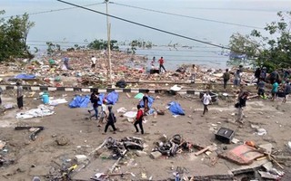 Động đất Indonesia: 30 người chết, hàng nghìn người không nơi trú ẩn