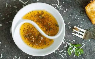 Đây là 4 thói quen xấu phải được loại bỏ ngay trong nấu ăn nếu bạn không muốn rước bệnh vào thân