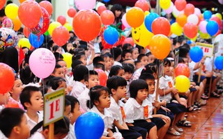 Góc "trưng cầu dân mạng": Khi khai giảng không phải là ngày đầu tiên đi học, học sinh đến trường để làm gì?