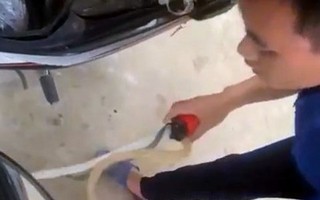 Phú Thọ: Khách bức xúc khi nhân viên cây xăng báo xe Wave đổ được 5,7 lít trong khi dung tích chỉ 3,7 lít