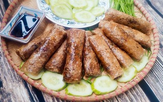 Món ngon cuối tuần: Nem ốc giòn ngon từ trong ra ngoài