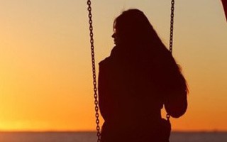Dấu hiệu cơ thể bạn đang thiếu “chuyện ấy“