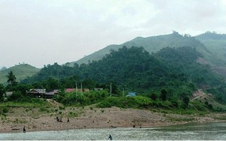 Cháu bé 3 tuổi mất tích khi được gửi ở nhà bà ngoại