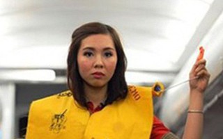 Xé áo phao trên tàu bay, nữ hành khách bị cấm bay 9 tháng