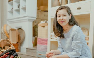 Hạnh phúc giản đơn của Hồng Mỹ - kiến trúc sư sáng giá bỏ việc nghìn đô để đi theo sự nghiệp "buôn đồng nát"
