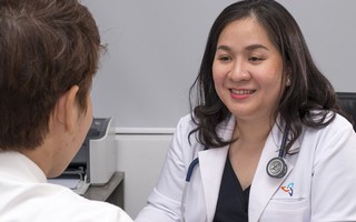 Thấy máu trong phân, coi chừng đã mắc ung thư đại trực tràng