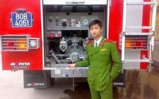 Chàng lính cứu hỏa điển trai và màn rap "chất hơn nước cất" về nghề