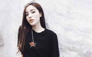 "Soi" nhất cử nhất động của sao Việt (17/1)