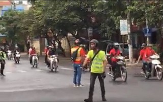 Nam Định: Xử phạt nhóm phượt thủ ngang nhiên chặn đường để đoàn đi qua