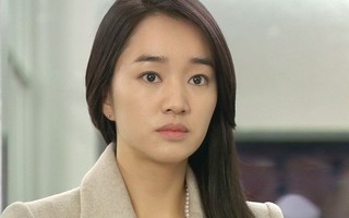 Gia đình đang êm ấm cho tới khi chồng tôi nhận được cuộc điện thoại từ người đàn bà nọ, mọi thứ đều thay đổi