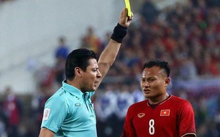 Nóng: Trọng tài cực "gắt", từng rút mưa thẻ tại chung kết lượt về AFF Cup 2018, cầm còi trận Việt Nam - Jordan