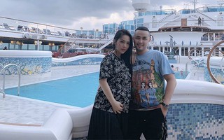 Chị dâu Bảo Thy bầu "vượt mặt" vẫn xinh đẹp, quyến rũ, được ông xã đưa đi vượt biển bằng du thuyền hạng sang