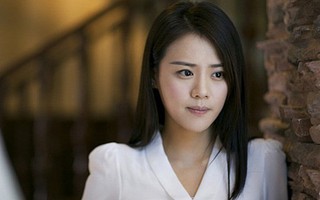 Mẹ chồng thường “ập” vào phòng lúc vợ chồng chuẩn bị gần gũi, con dâu “tức nước vỡ bờ” thẳng thừng đáp trả