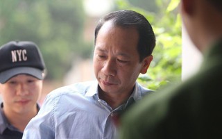 Lộ tin nhắn 'cầu cứu' Phó chủ tịch tỉnh khi bị phát hiện gian lận điểm Hà Giang