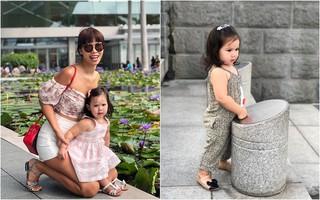 Sướng như bé Myla nhà siêu mẫu Hà Anh: Bố mẹ đưa sang tận Singapore đi thăm sở thú, diện toàn đồ hiệu đôi với mẹ mà thần thái nhiều lúc hơi khó hiểu