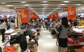 Cuối tuần săn sale: Gió mùa về, đây chính là cơ hội để các chị em đi "vợt" hàng hè công sở đang được giảm giá sập sàn tới 80%