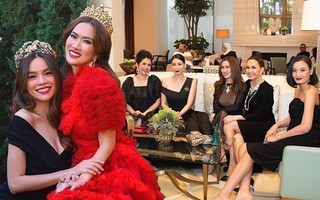 Vẫn biết nữ tỷ phú người Việt Mimi Morris giàu có, quan hệ rộng nhưng thân với toàn nhân vật quyền lực showbiz thế này thì đúng là quá hoành tráng 