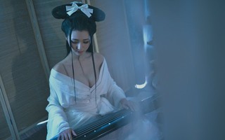 Kỹ nữ đẹp nức tiếng thời Tống, đàn ông đều quỳ gối dưới chân, Hoàng đế yêu điên dại phải đào đường hầm từ cung điện đến lầu xanh để gặp