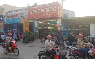 Hai thanh niên nghi nổ súng cướp tiệm vàng táo tợn ở vùng ven Sài Gòn