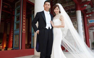Đám cưới Lâm Chí Linh: Cận cảnh chiếc váy cưới phủ sương sương ngọc trai trên vai cô dâu 45 tuổi 
