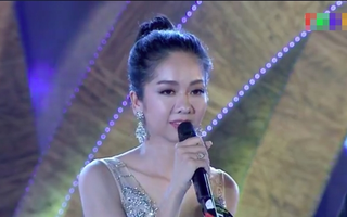 Tình huống chưa từng thấy trong các cuộc thi nhan sắc: Thí sinh "Người đẹp xứ Dừa 2019" không trả lời nổi một câu trong phần ứng xử, liên tục lắp bắp "chết rồi"