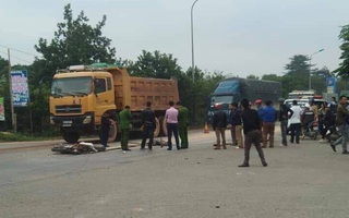 Nam sinh bị xe tải tông tử vong trên đường đi thăm thầy cô ngày 20/11