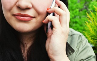 Chuyện tréo ngoe ở Mỹ: Gọi đến đường dây nóng ngăn tự tử lại biến thành đường dây "mời chào ân ái", sinh viên đã u uất nay càng mất thêm niềm tin