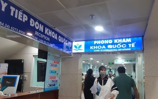 Hà Nội: Người nhà bệnh nhân "tố" bác sĩ BV Nhi Trung Ương cho trẻ uống thuốc quá hạn dù viện phí 1 triệu đồng/ ngày