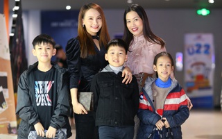 Bảo Thanh - Hà Hương xinh đẹp hội ngộ, cười hết cỡ bên cạnh các con