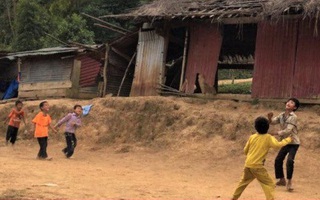 Xúc động bức thư hiệu trưởng vùng cao xin gạo nuôi học sinh 