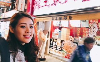 Tân Hoa hậu Hoàn vũ Khánh Vân với loạt ảnh du lịch khắp muôn nơi: Việt Nam chất chơi, Châu Á toàn món ngon nhiều màu sắc