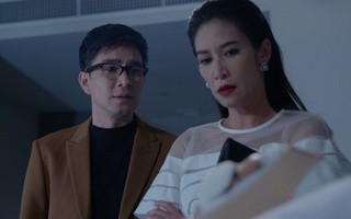 Định tạo bất ngờ cho chồng trong phòng ngủ ngày Valentine, ai dè vừa mở chăn ra vợ đã đứng hình vì vật thể lạ