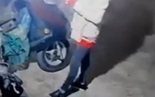 Vụ nữ sinh ở Điện Biên bị sát hại: Khởi tố vụ án, khám xét nhà đối tượng đi xe tải có dính máu của nạn nhân
