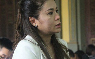 Chủ tọa khuyên vợ "vua cà phê" Trung Nguyên "lui về chăm sóc con cái" là trái luật