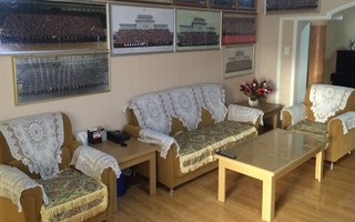 Cận cảnh căn hộ cao cấp rộng 200m² tại Bình Nhưỡng, Triều Tiên 