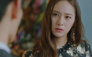 Được chồng cũ mời đến đám cưới, vợ cũ đến dự liền tặng ngay món quà khiến quan viên hai họ chết sững