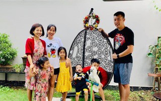 Mai Phương tự lái xe đưa con gái đi chơi Tết, khoẻ lên trông thấy sau thời gian chống chọi ung thư