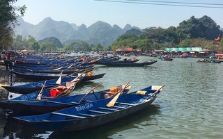 Tất tần tật những điều bạn cần biết khi định du xuân hái lộc Chùa Hương